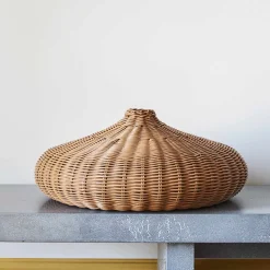 1027 MODERN LIVING Suspensions-Abat-jour en rotin tressé