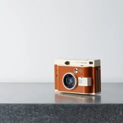 1974 LOMOGRAPHY High-tech-Appareil instantané Lomo’Instant Sanremo - Lomography