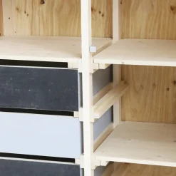 522 PIET HEIN EEK Armoires-Armoire en bois de rebut - Piet Hein Eek