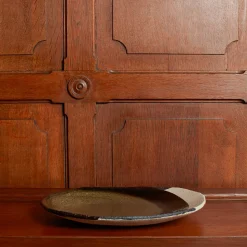 925 JARS CERAMISTES Assiettes Plates-Assiette en grès émaillé Wabi - Seidou Kaki