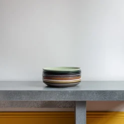 559 STONEWARE Assiettes Plates-Assiette plate en grès fin - Réglisse