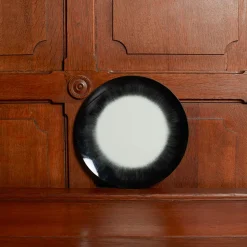 259 SERAX Assiettes Plates-Assiette plate en porcelaine Ann Demeulemeester - Noir et blanc