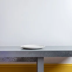 925 JARS CERAMISTES Assiettes Plates-Assiette ronde Maguelone - Craie