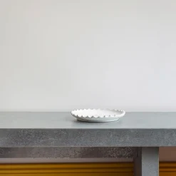 1286 HOUSEHOLD HARDWARE Assiettes Plates-Assiette Zigzag - Blanche