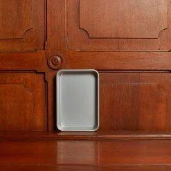 495 AKAO ALUMINIUM LTD Plateaux-Bac en aluminium