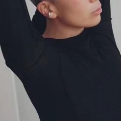 Femme Baserange T-shirts-- T-Shirt Omato - Noir