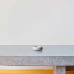 259 SERAX Bougeoirs-Bougeoir en béton