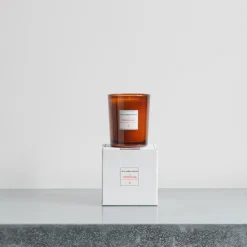 2999 SAS W Bougies & Parfums D'intérieur|Accessoirisez Votre Intérieur-Bougie Promenade - Lola James Harper - 190g