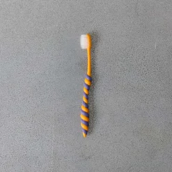 2235 TWIZZLEY Brosse À Dents Et Dentifrice|Accessoires De Salle De Bain-Brosse à dent - Jaune & Marine