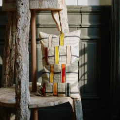 397 GOLDEN EDITIONS Coussins|Accessoirisez Votre Intérieur-Coussin Kente tissé - Gingembre