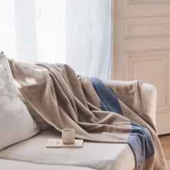 2138 TESSILECHITI Plaids & Couvertures|Accessoirisez Votre Intérieur-Couverture Merci - Beige