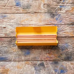 1350 IMOGEN OWEN Écriture-Crayons parfumés - Fleur d'Oranger