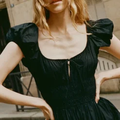 Femme Dôen Robes-- Robe Quinn - Noir