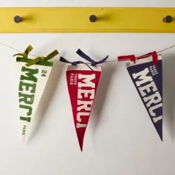 2224 LE FANION FRANCAIS Accessoirisez Votre Intérieur-Fanion Merci - Rouge