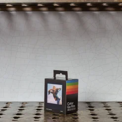 1907 IMPOSSIBLE High-tech-Films instantanés Couleur pour i-Type - Black Frame Edition