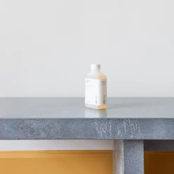 1478 NAMES AGENCY Soins Des Cheveux|Salle De Bain : Esprit Japonais-Gel douche 00.11 - 300ml - MID/NIGHT