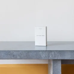 1478 NAMES AGENCY Soins Des Cheveux|Salle De Bain : Esprit Japonais-Gel douche 00.11 - 300ml - MID/NIGHT