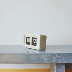 1644 TWEMCO Horloges-Horloge QT 30 - Beige - Twemco