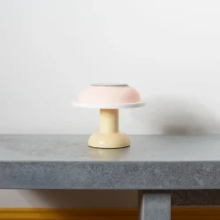 2024 SOWDEN Lampes-Lampe portable PL4 - Rose Jaune - Sowden