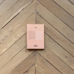 2037 A Week ABROAD Livres-Livre - A Week Abroad Arles Camargue