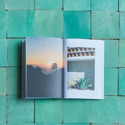 2037 A Week ABROAD Livres|Accessoirisez Votre Intérieur-Livre - A Week Abroad Baléares