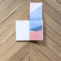 2037 A Week ABROAD Livres-Livre - A Week Abroad Marseille