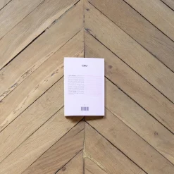 2037 A Week ABROAD Livres-Livre - A Week Abroad Marseille