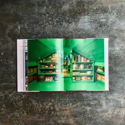 1212 INTERART Livres-Livre - Accientally Wes Anderson : Adventures