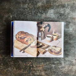 745 INTERFORUM Livres-Livre - Chiche