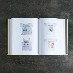 1754 HACHETTE UK Livres-Livre - Cult T-Shirts