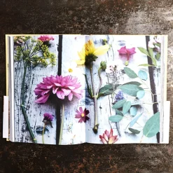 746 HACHETTE EDITIONS Livres-Livre - Les Fleurs de Zoe De Las Cases