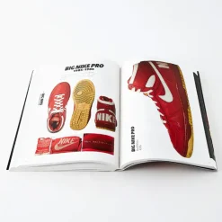 Clutch Livres-Livre - Nike Chronicle Extra "1984-1986"