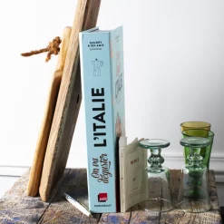 746 HACHETTE EDITIONS Livres-Livre - On va déguster l'Italie