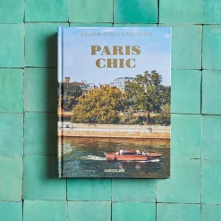 1635 ASSOULINE Livres-Livre - Paris Chic - Assouline