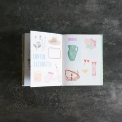 746 HACHETTE EDITIONS Livres-Livre - Paris en stickers de Zoé de las Cases