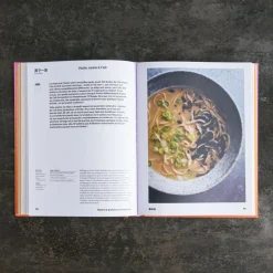 746 HACHETTE EDITIONS Livres-Livre - Ramen Forever