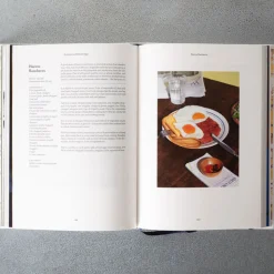 1305 TASCHEN Livres-Livre - The Gourmand's Egg. A Collection of Stories & Recipes