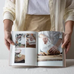 745 INTERFORUM Livres-Livre - The Social Food