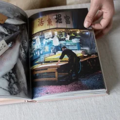 745 INTERFORUM Livres-Livre - The Social Food