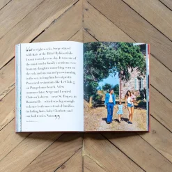 1635 ASSOULINE Livres-Livre Saint Tropez - Assouline