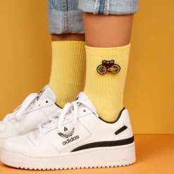 Femme MACON & LESQUOY Pin's|Pin's-Macon & Lesquoy - Broche - Velo paradise