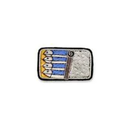 Femme MACON & LESQUOY Pin's|Pin's-Macon & Lesquoy - Broche - Boite de sardines