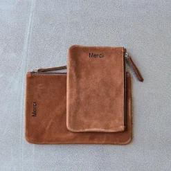 Femme MERCI Trousses De Toilette|Pochettes-- Pochette en daim - Cognac