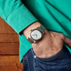 Homme MERCI La Montre Merci-Montre LMM-H01 : HODINKEE (Mécanique)