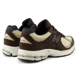 Homme New Balance Baskets-- Baskets 2002 - Black Coffee
