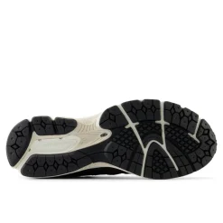 Homme New Balance Baskets-- Baskets 2002 - Black Coffee