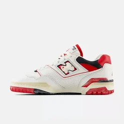 Femme New Balance Baskets-- Baskets 550 - Rouge