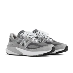 Homme New Balance Baskets-- Baskets 990v6 -