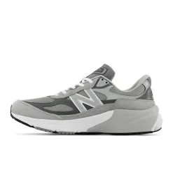 Homme New Balance Baskets-- Baskets 990v6 -