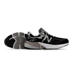 Homme New Balance Baskets-- Baskets 990v6 -